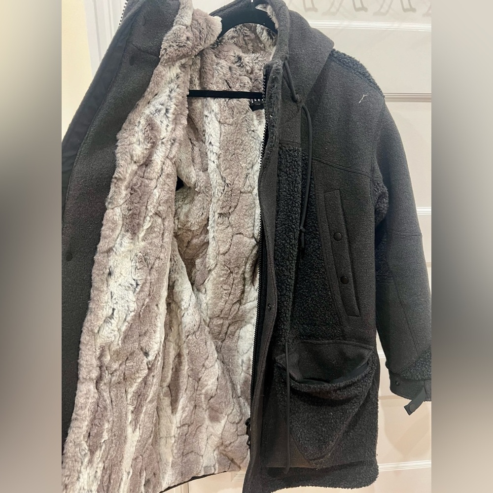 Vollebak ice age parka prototype L